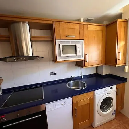 Los Castanos Apartment